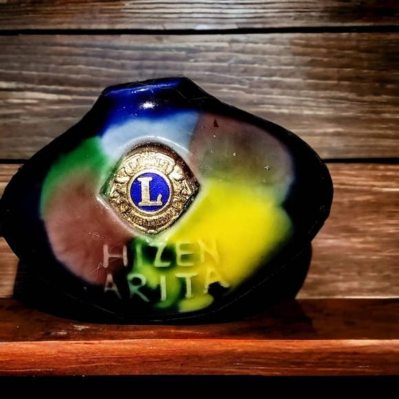 Hizen Arita porcelain extremely RARE Lions Club pin